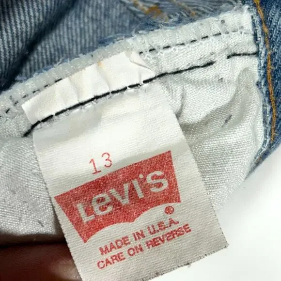Vtg Levis 26501 0156 Jeans 28 x 30 USA Blue Denim Button Fly Tagged Womens 13